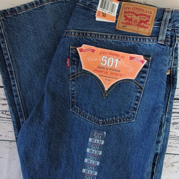 levi's 501 straight leg button fly women's